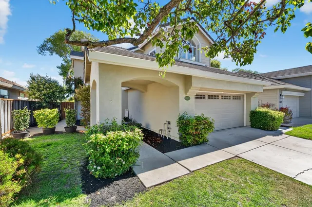 $1,025,000 | 17671 Riverbend Road, Salinas, CA 93908