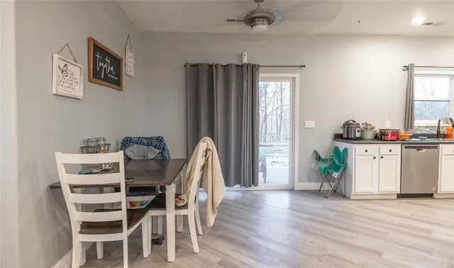 $825,000 | 1608 Highway 64, Tunas, MO 65764