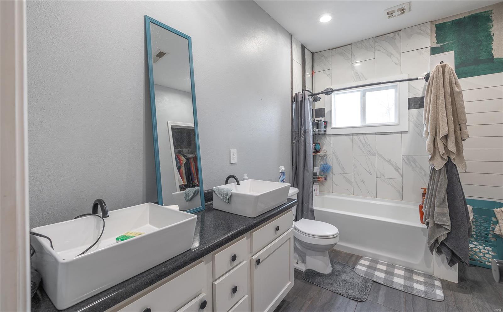 1608 Highway 64 Tunas, MO 65764 - Photo 15 of 80