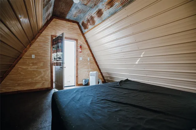 $825,000 | 1608 Highway 64, Tunas, MO 65764