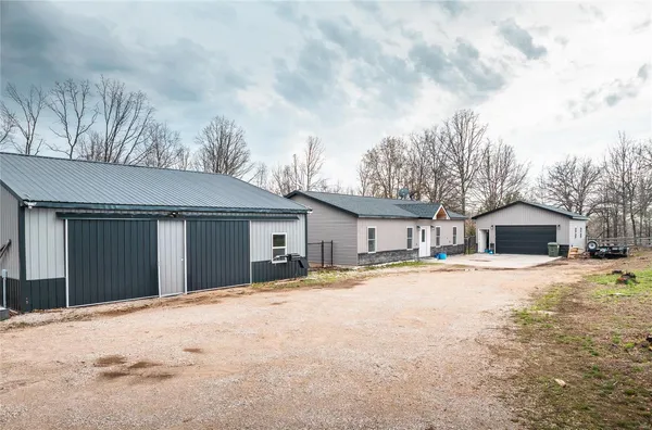 $825,000 | 1608 Highway 64, Tunas, MO 65764