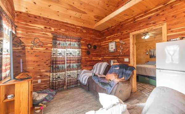 $825,000 | 1608 Highway 64, Tunas, MO 65764