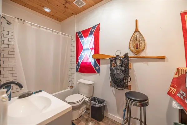 $825,000 | 1608 Highway 64, Tunas, MO 65764