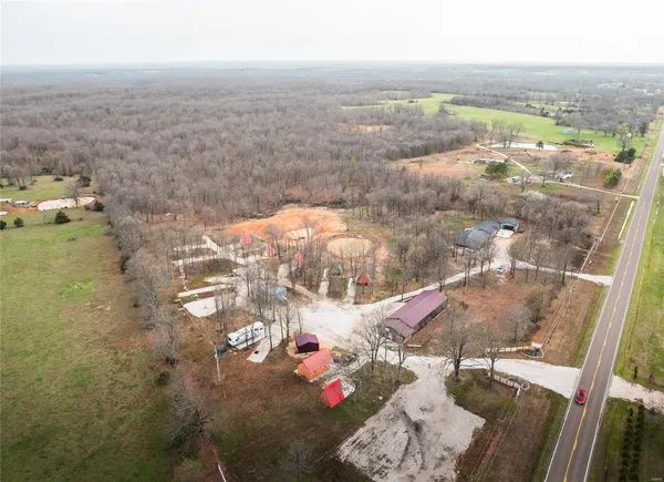 $825,000 | 1608 Highway 64, Tunas, MO 65764