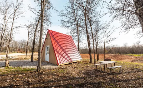 $825,000 | 1608 Highway 64, Tunas, MO 65764