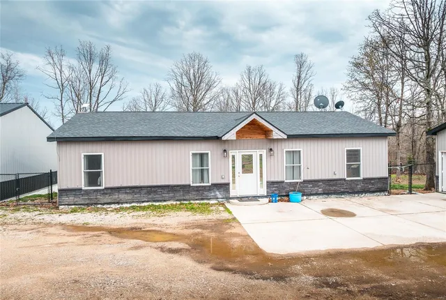 $825,000 | 1608 Highway 64, Tunas, MO 65764