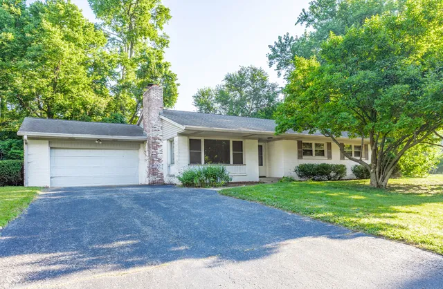 $279,900 | 5014 Cavendish Road, Indianapolis, IN 46220