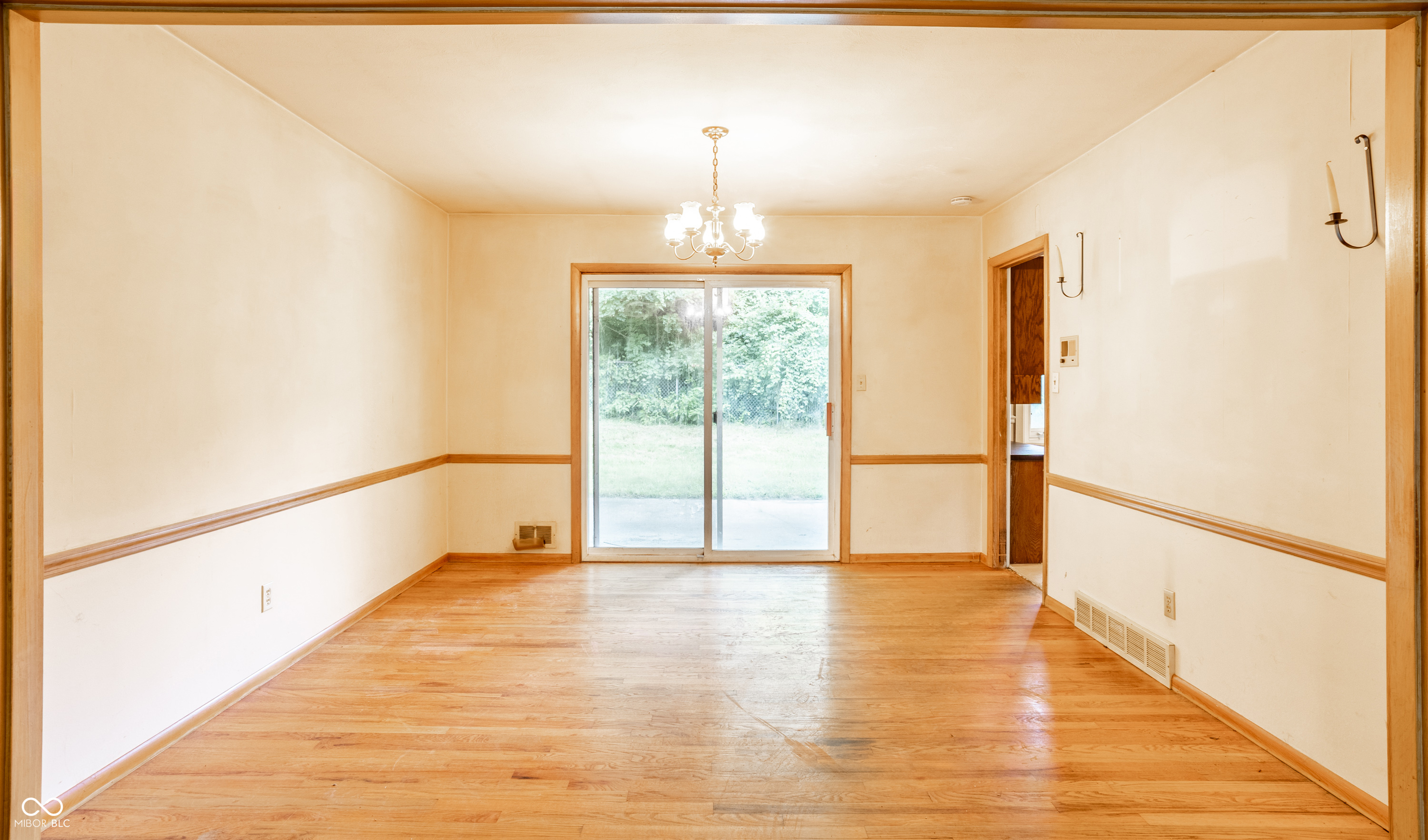 5014 Cavendish Road Indianapolis, IN 46220 - Photo 13 of 44