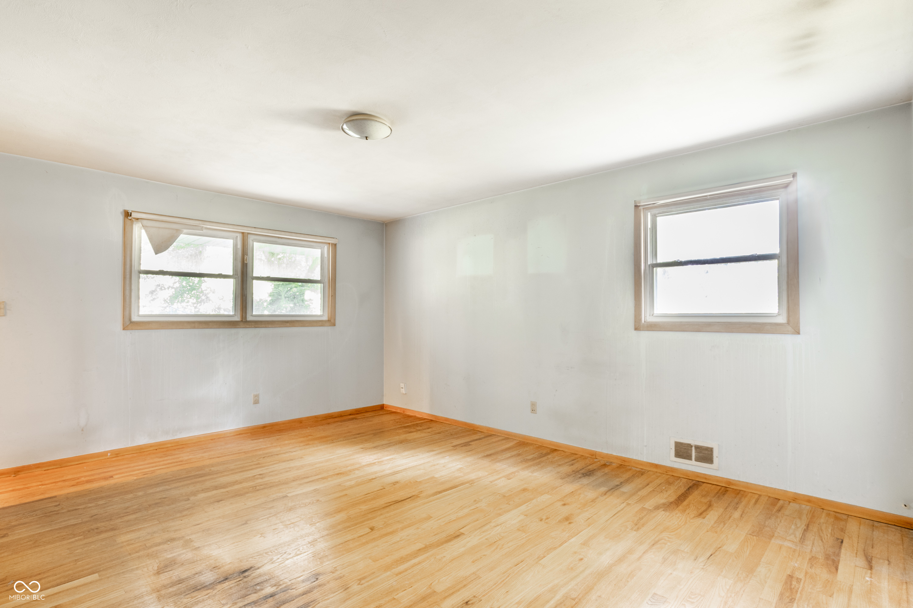 5014 Cavendish Road Indianapolis, IN 46220 - Photo 19 of 44