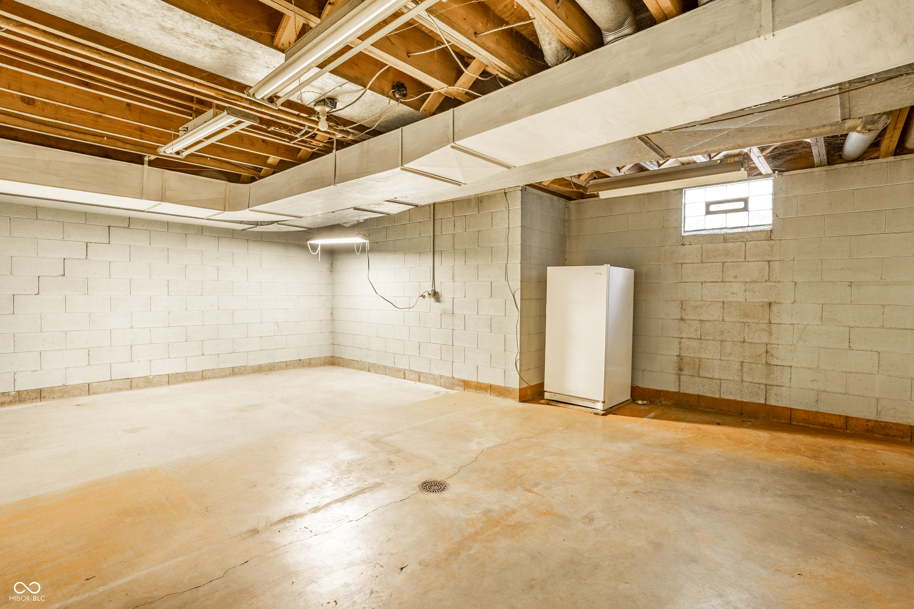 5014 Cavendish Road Indianapolis, IN 46220 - Photo 36 of 44