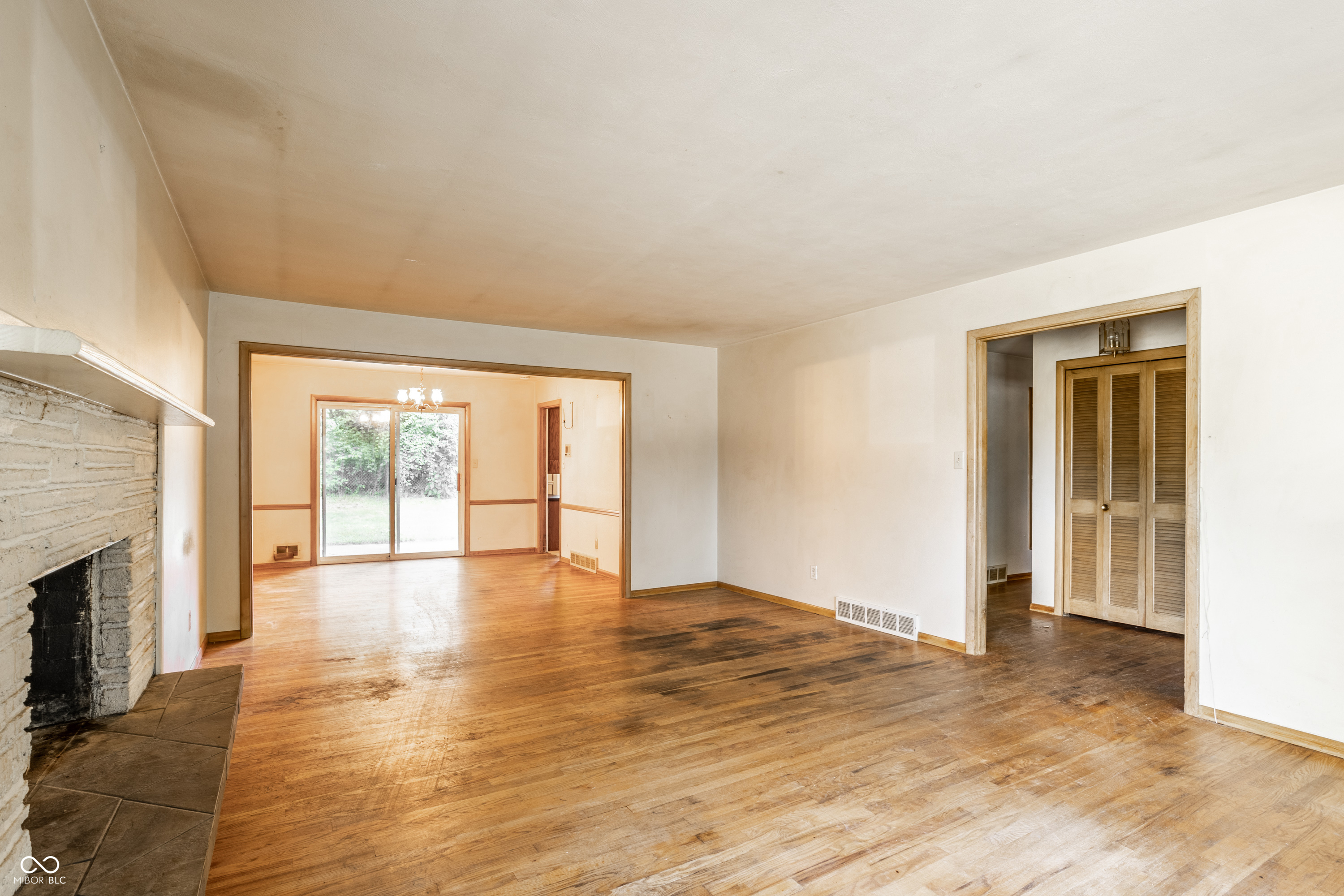 5014 Cavendish Road Indianapolis, IN 46220 - Photo 9 of 44