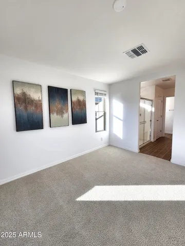 $2,000 | 4240 South 58th Avenue, Phoenix, AZ 85043