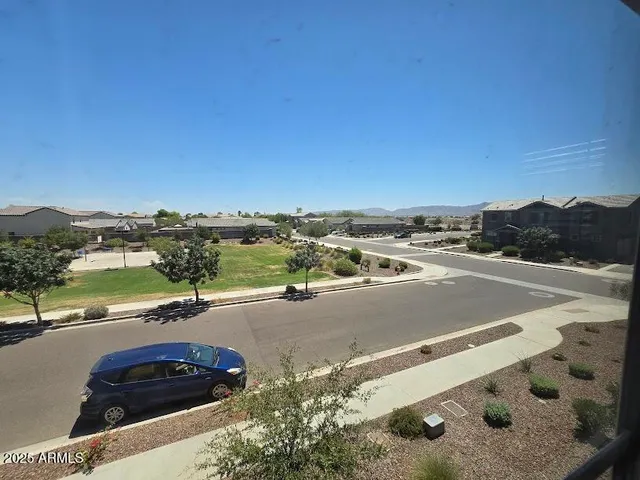 $2,000 | 4240 South 58th Avenue, Phoenix, AZ 85043