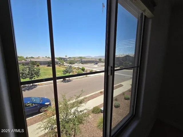 $2,000 | 4240 South 58th Avenue, Phoenix, AZ 85043