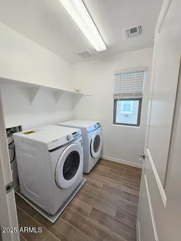 $2,000 | 4240 South 58th Avenue, Phoenix, AZ 85043