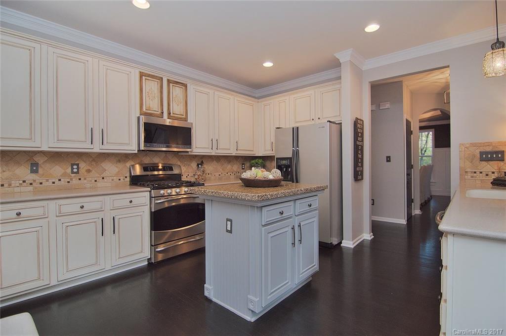 240 Shoreline Parkway Tega Cay, SC 29708 - Photo 9 of 24 Gallery Image 9