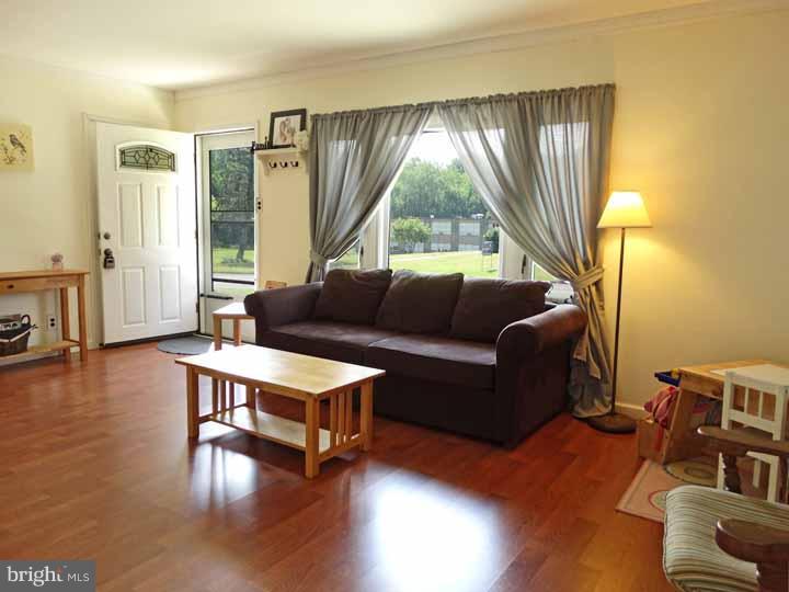 835 Trenton Road Fairless Hills, PA 19030 - Photo 3 of 15 Living Room