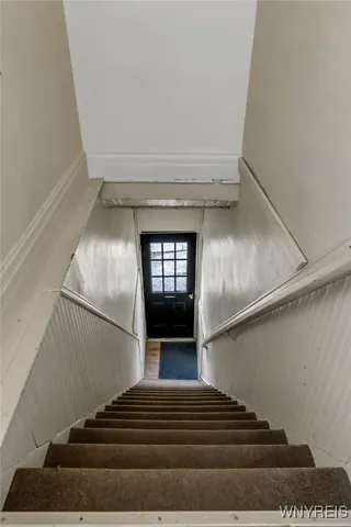 $950 | 102 Main Street, Unit 3, Lancaster, NY 14043