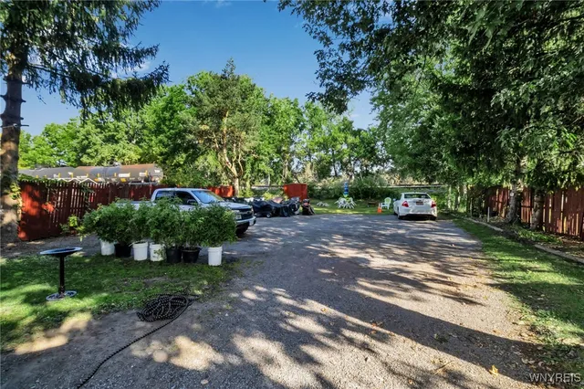 $950 | 102 Main Street, Unit 3, Lancaster, NY 14043