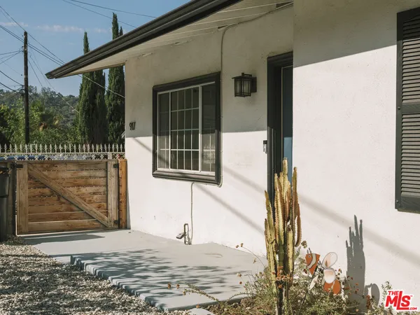 $5,750 | 917 North Ave 51, Los Angeles, CA 90042