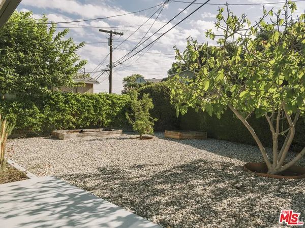 $5,750 | 917 North Ave 51, Los Angeles, CA 90042