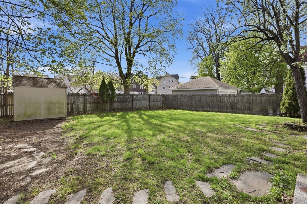 500 Newbury Street Springfield, MA 01104 - Photo 35 of 42