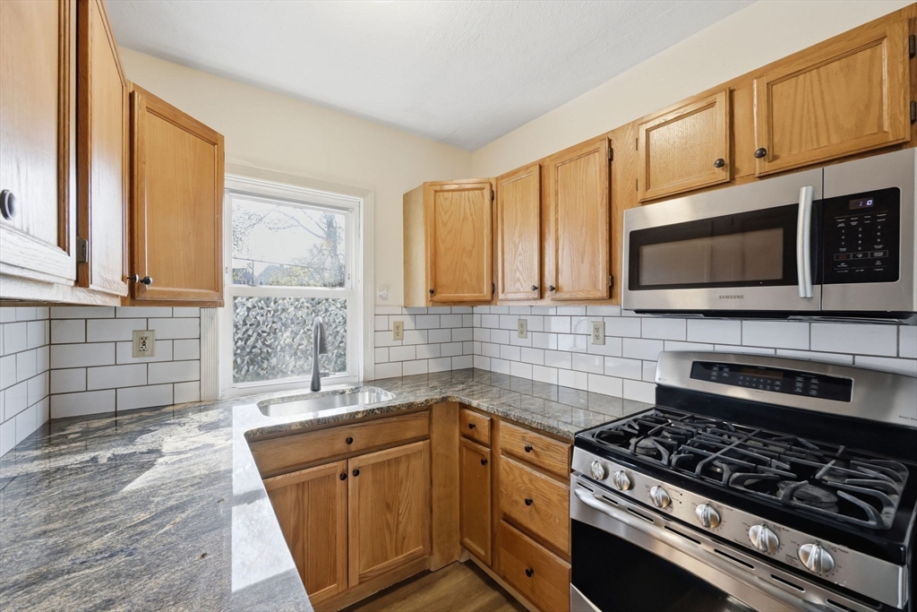 500 Newbury Street Springfield, MA 01104 - Photo 10 of 42