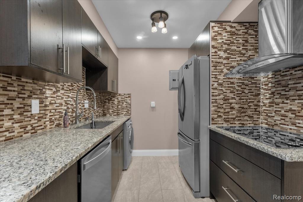 7350 Inkster Road, Unit 17 Dearborn Heights, MI 48127 - Photo 9 of 22 Gallery Image 9
