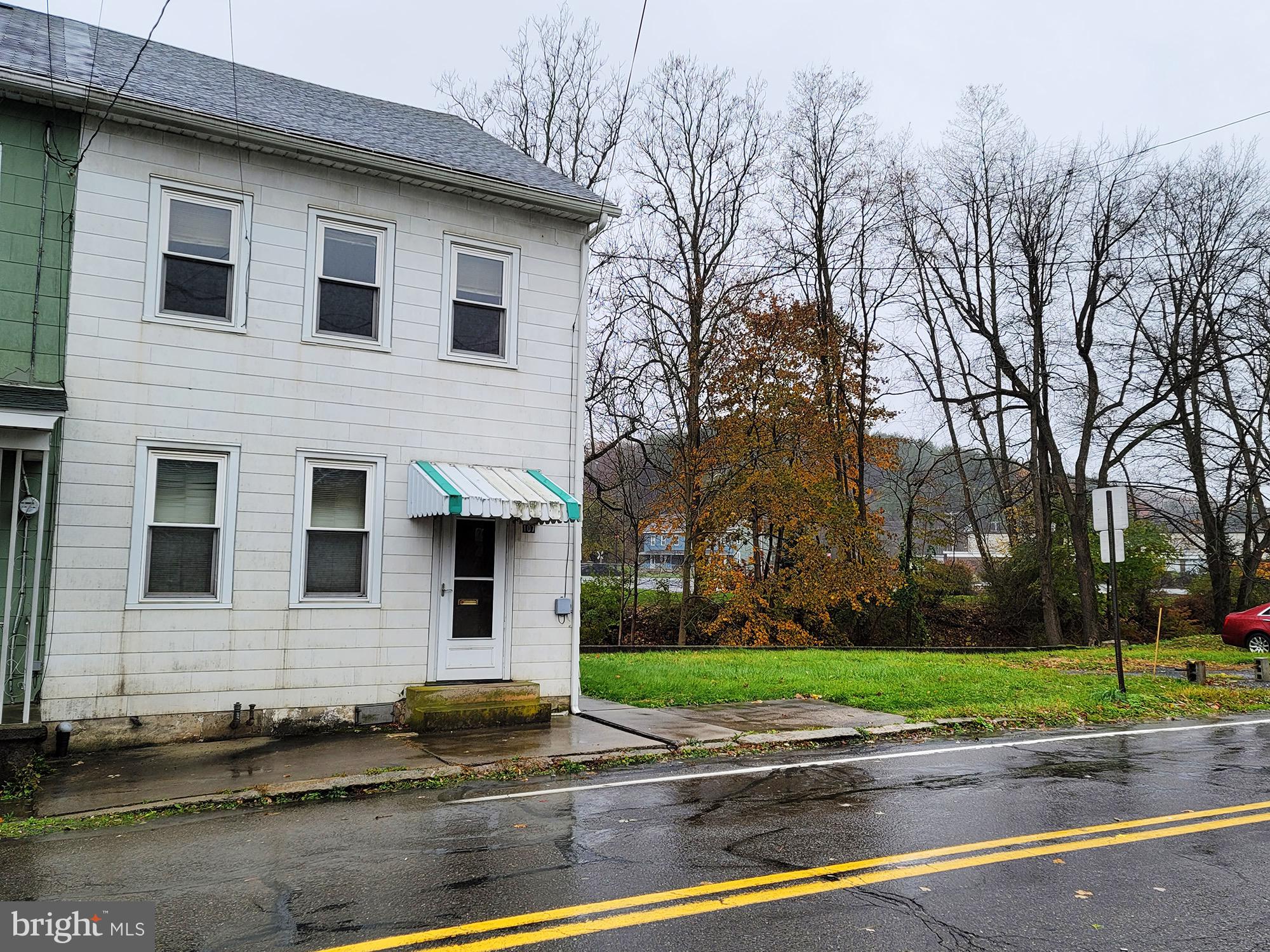 107 Spring Street Tremont, PA 17981 - Photo 9 of 44 Gallery Image 9