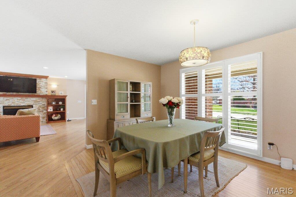 426 Brooktree Drive Ballwin, MO 63011 - Photo 8 of 59