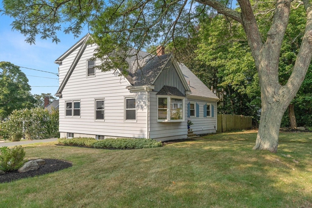 243 Nahant Road Nahant, MA 01908 - Photo 2 of 30 Gallery Image 2