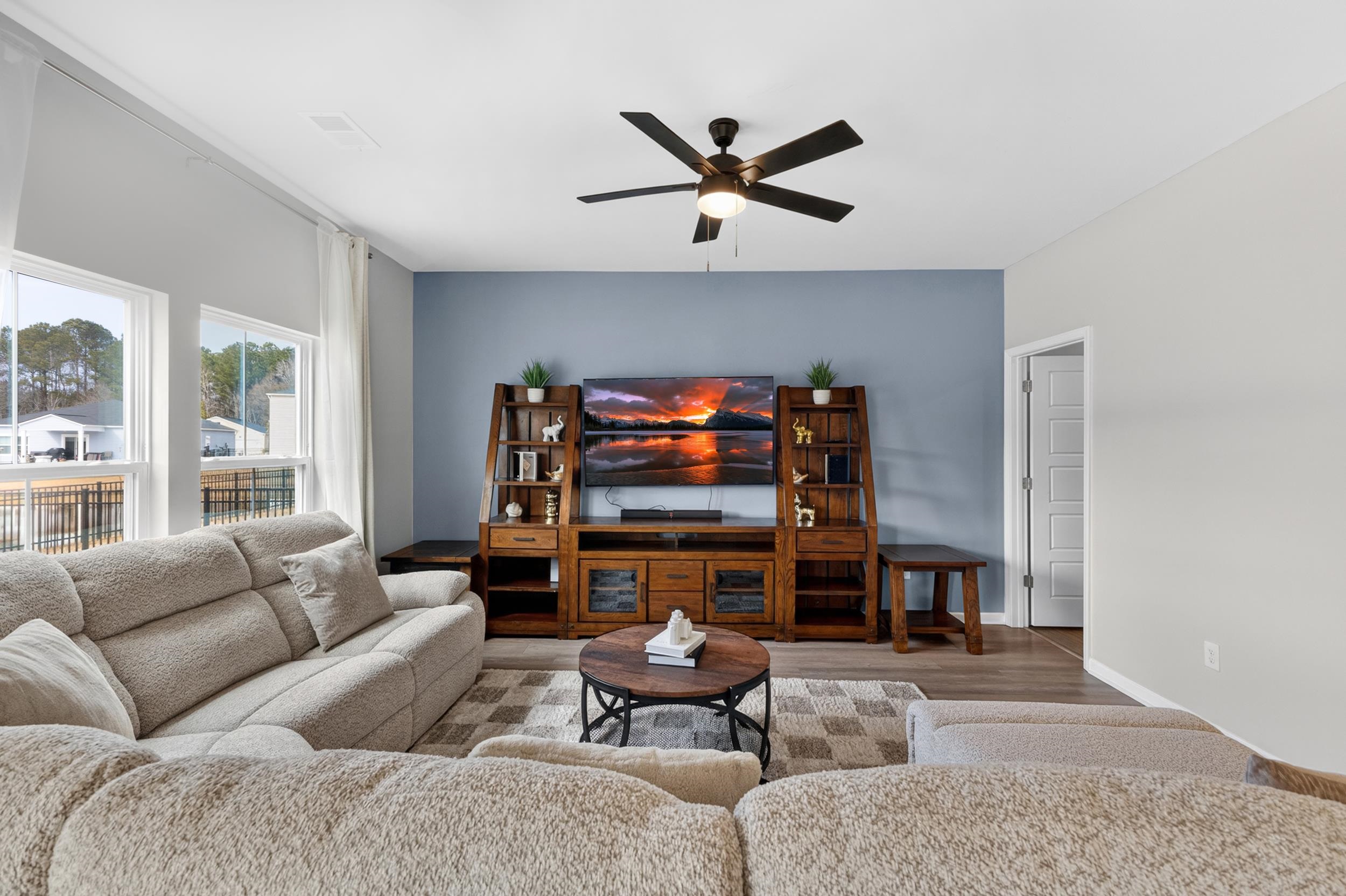 163 Fox Rae Drive Conway, SC 29526 - Photo 6 of 44 Gallery Image 6