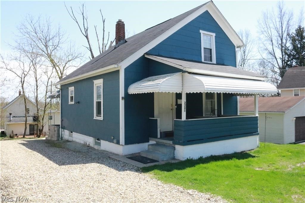 2285 6th Street Southwest Akron, OH 44314 - Photo 1 of 15