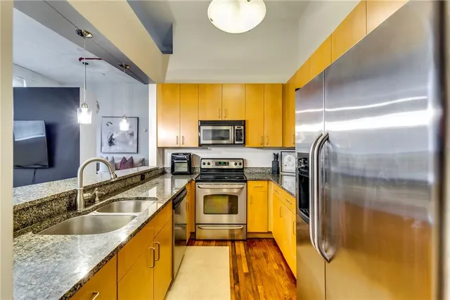 $194,999 | 600 College Street, Unit 101, Atlanta, GA 30354