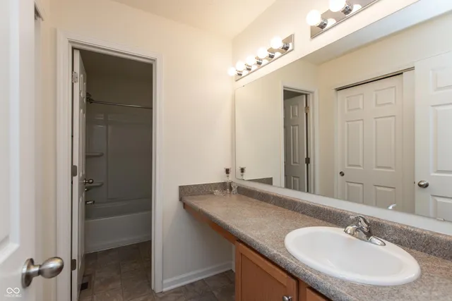 $309,500 | 2458 Bristol Drive, Franklin, IN 46131