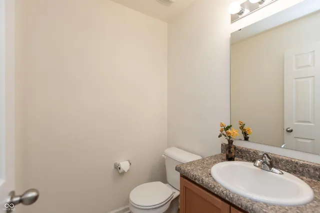 $309,500 | 2458 Bristol Drive, Franklin, IN 46131