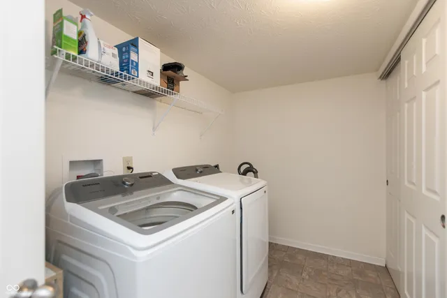 $309,500 | 2458 Bristol Drive, Franklin, IN 46131