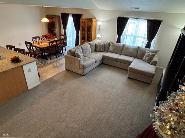 $309,500 | 2458 Bristol Drive, Franklin, IN 46131