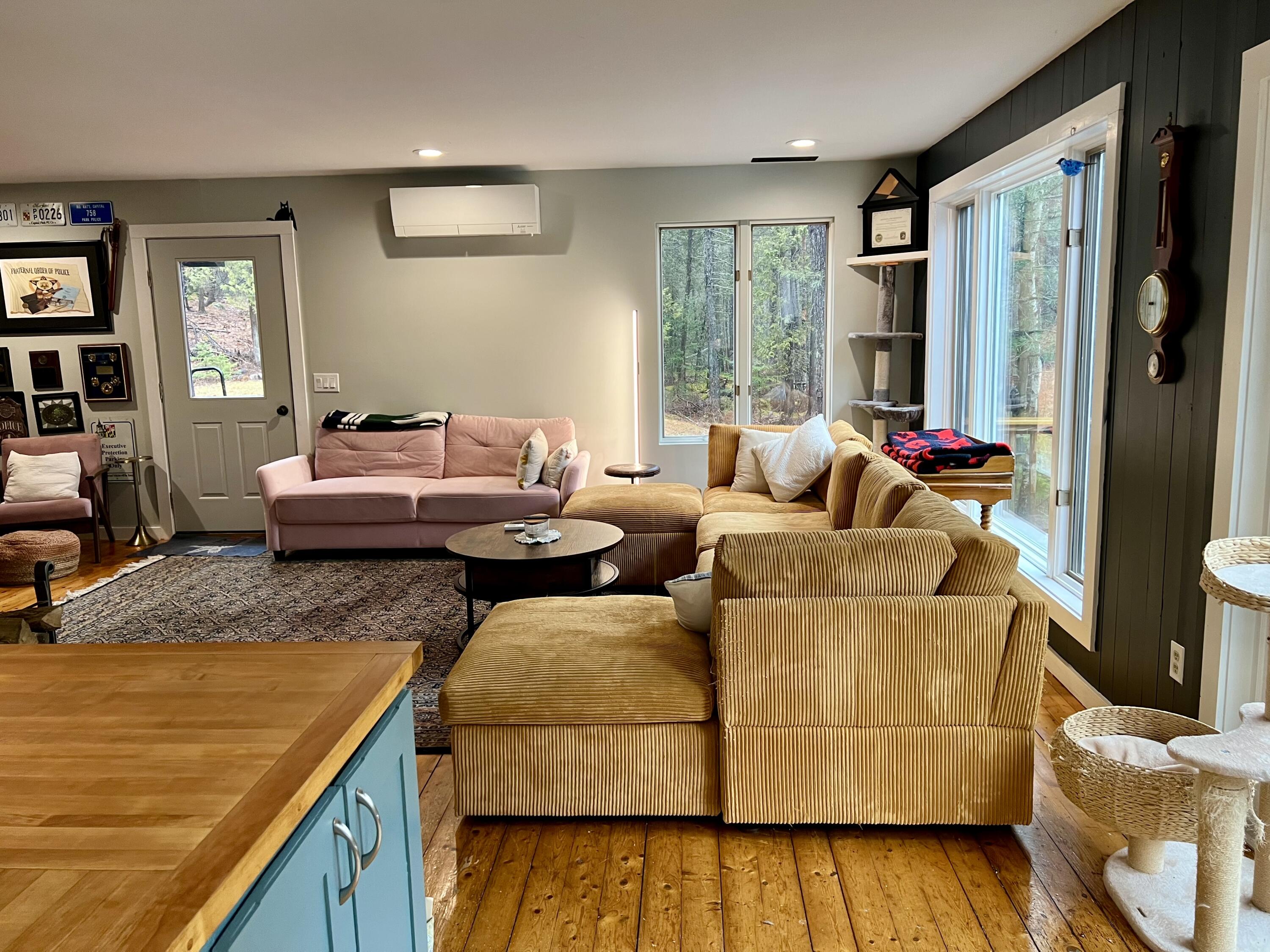 7 Cobbles End Mount Desert, ME 04660 - Photo 22 of 50 Living room