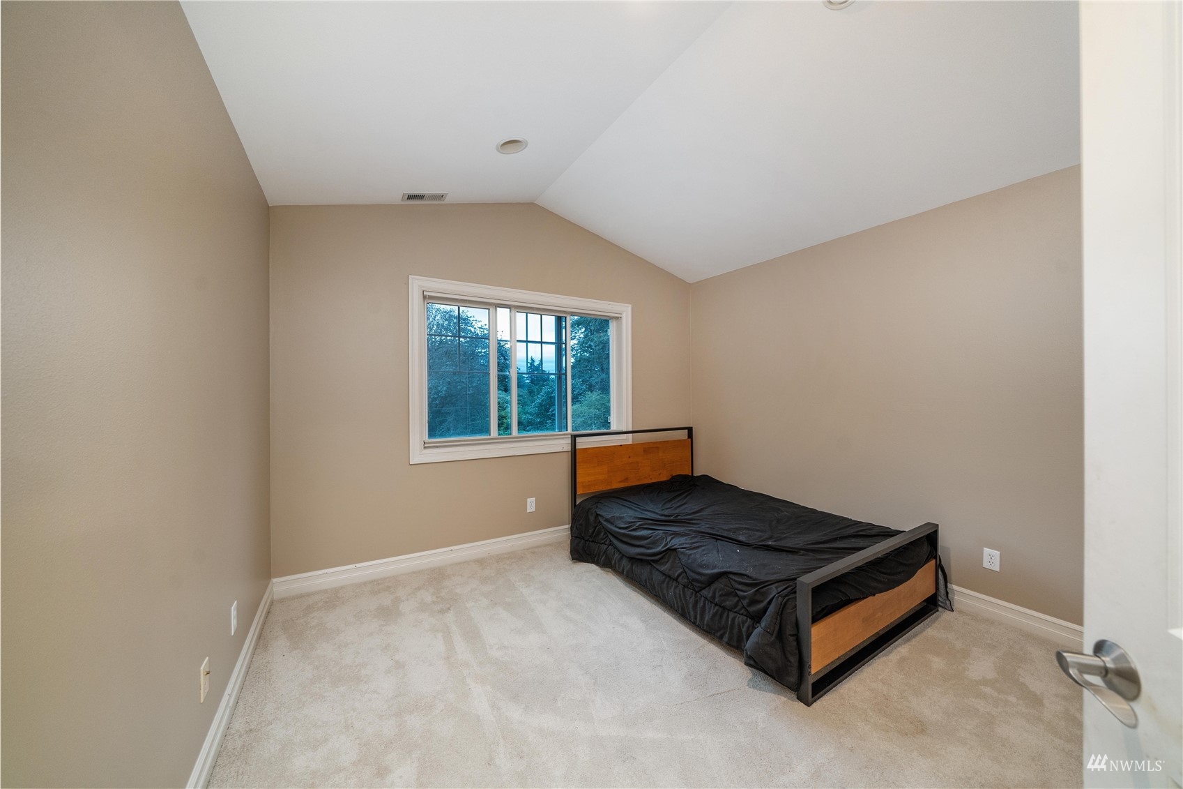 26703 Lake Fenwick Road South Kent, WA 98032 - Photo 30 of 40 Gallery Image 30