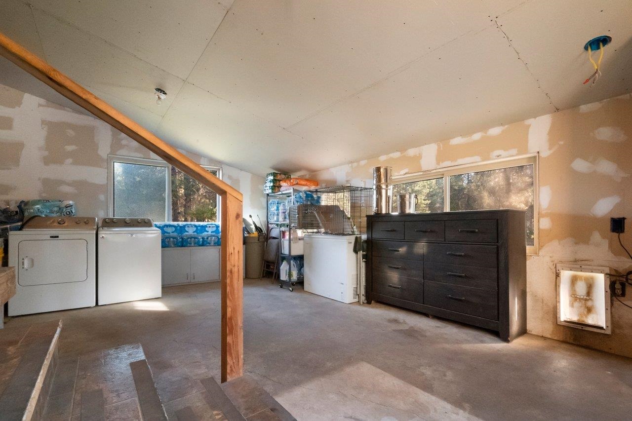 28310 North Bruce Road Chattaroy, WA 99003 - Photo 6 of 21