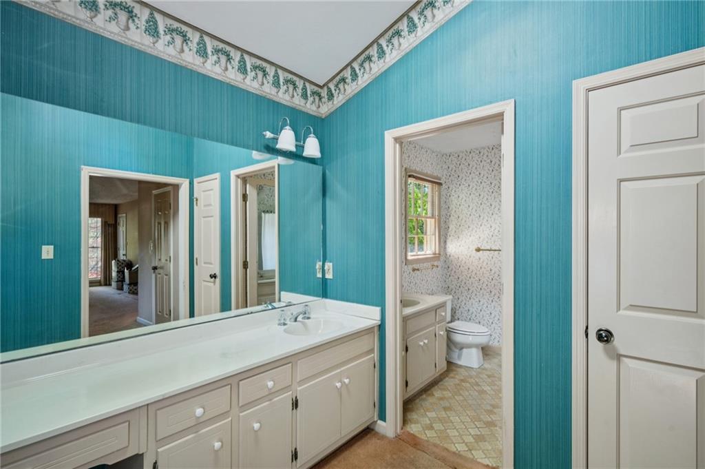 5895 Greenbrier Road Northeast Atlanta, GA 30328 - Photo 22 of 37