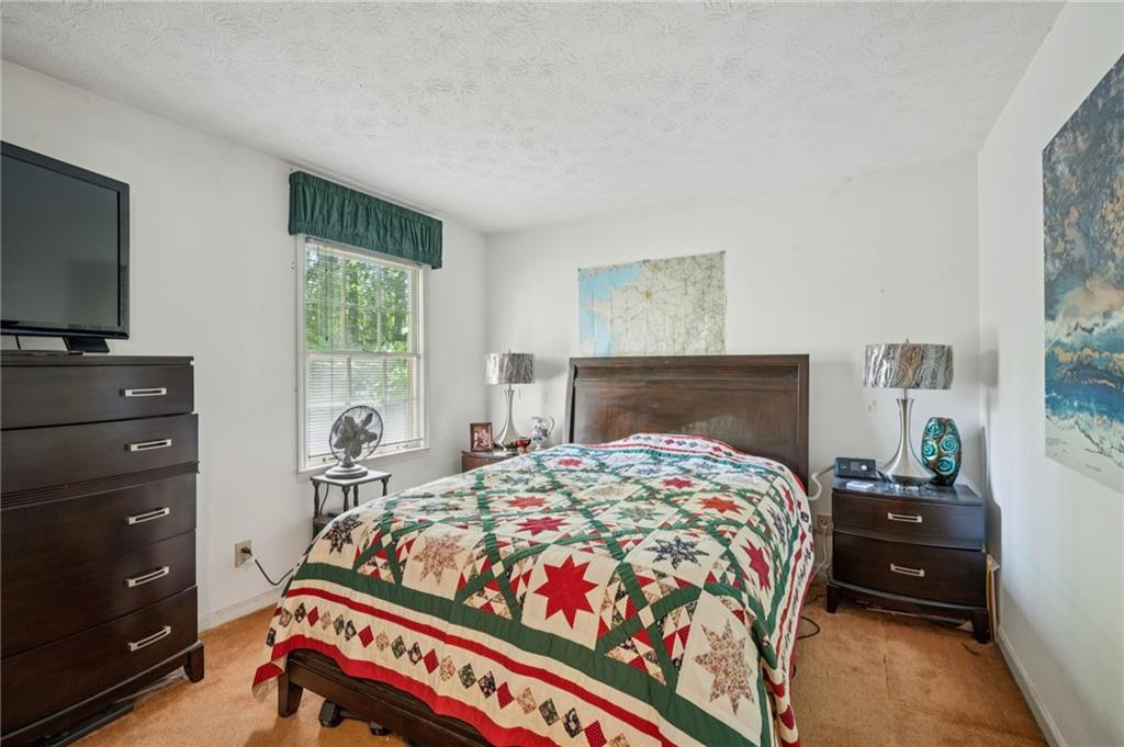 5895 Greenbrier Road Northeast Atlanta, GA 30328 - Photo 26 of 37