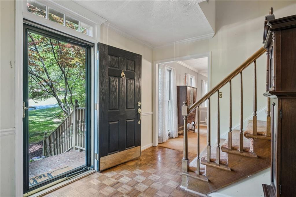 5895 Greenbrier Road Northeast Atlanta, GA 30328 - Photo 5 of 37