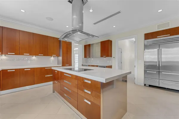 $25,000 | 797 Ridgewood Road, Key Biscayne, FL 33149