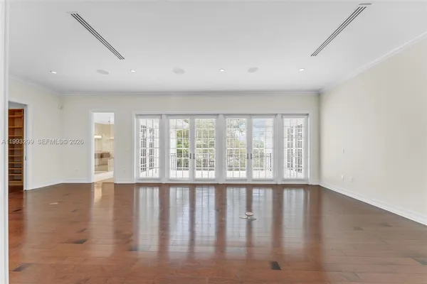 $25,000 | 797 Ridgewood Road, Key Biscayne, FL 33149