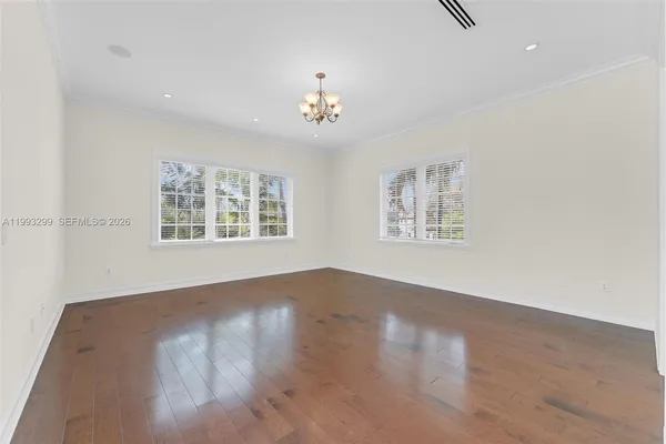 $25,000 | 797 Ridgewood Road, Key Biscayne, FL 33149