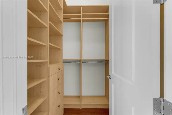 $25,000 | 797 Ridgewood Road, Key Biscayne, FL 33149