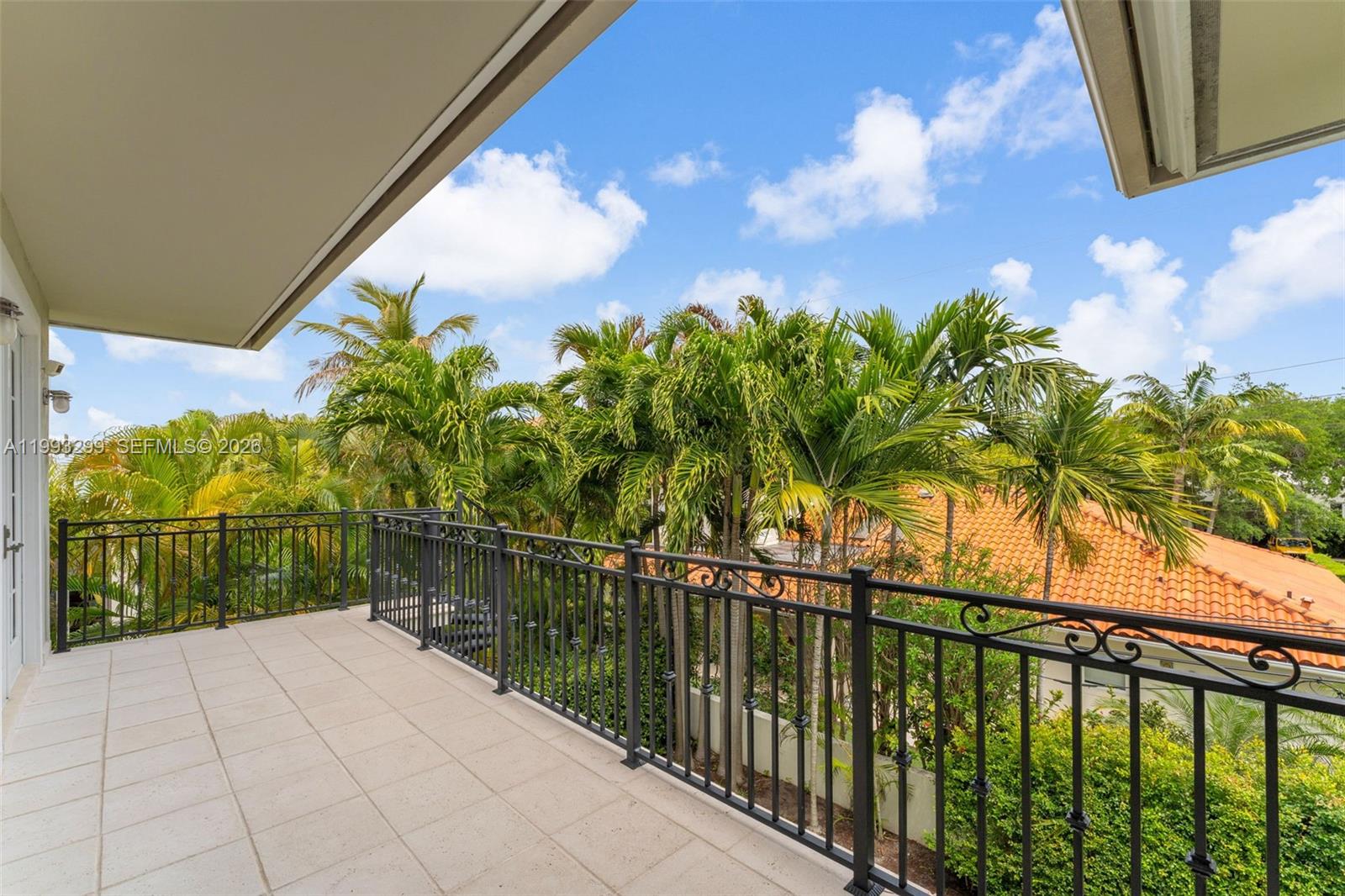 797 Ridgewood Road Key Biscayne, FL 33149 - Photo 46 of 74