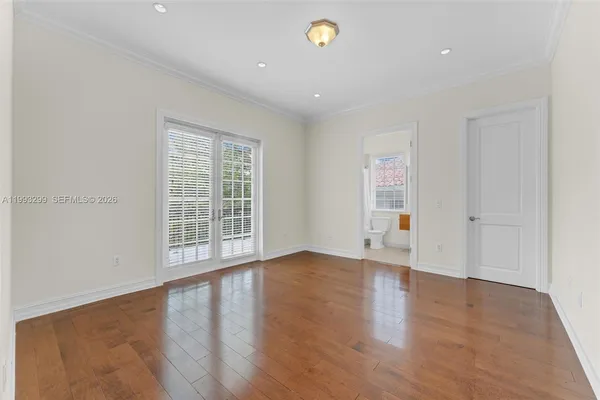 $25,000 | 797 Ridgewood Road, Key Biscayne, FL 33149